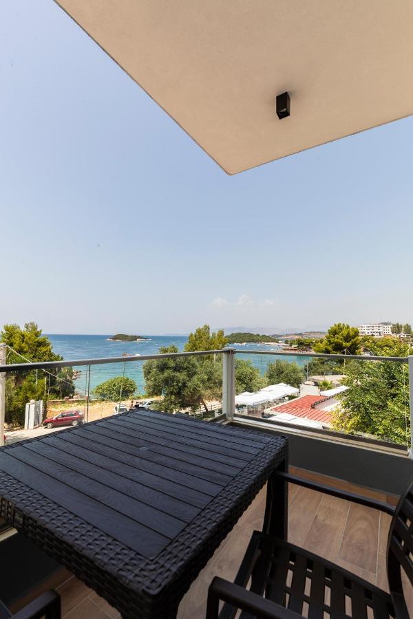 Ventus Hotel Ksamil Esterno foto