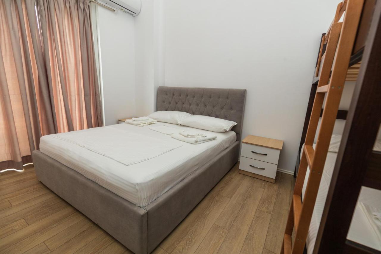 Ventus Hotel Ksamil Esterno foto